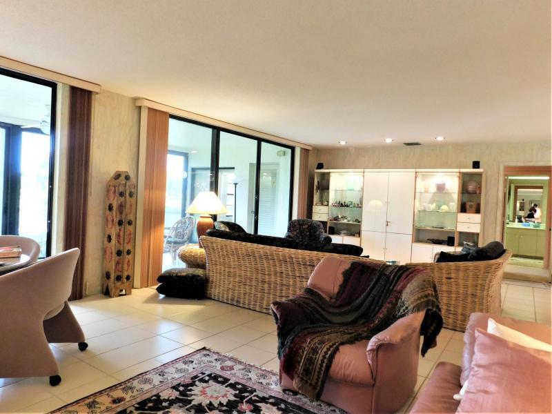 EASTGATE II AT HUNTERS RUN CONDO - Residential