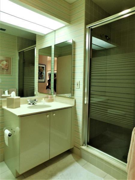 EASTGATE II AT HUNTERS RUN CONDO - Residential