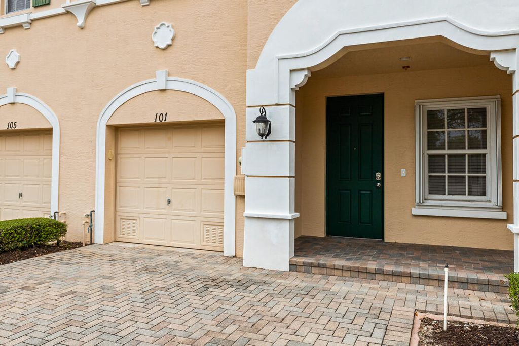 Photo of 101 SW Otter Run Place, Stuart, FL 34997 (MLS # B26002400)