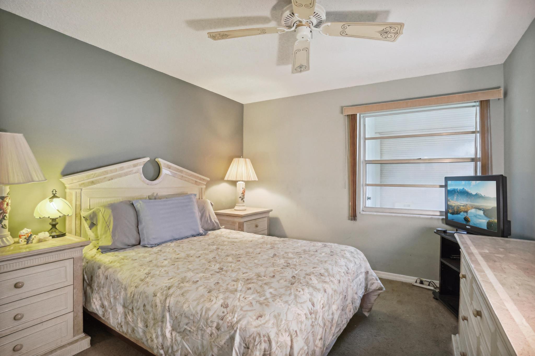 KINGS POINT PIEDMONT CONDOS - Residential