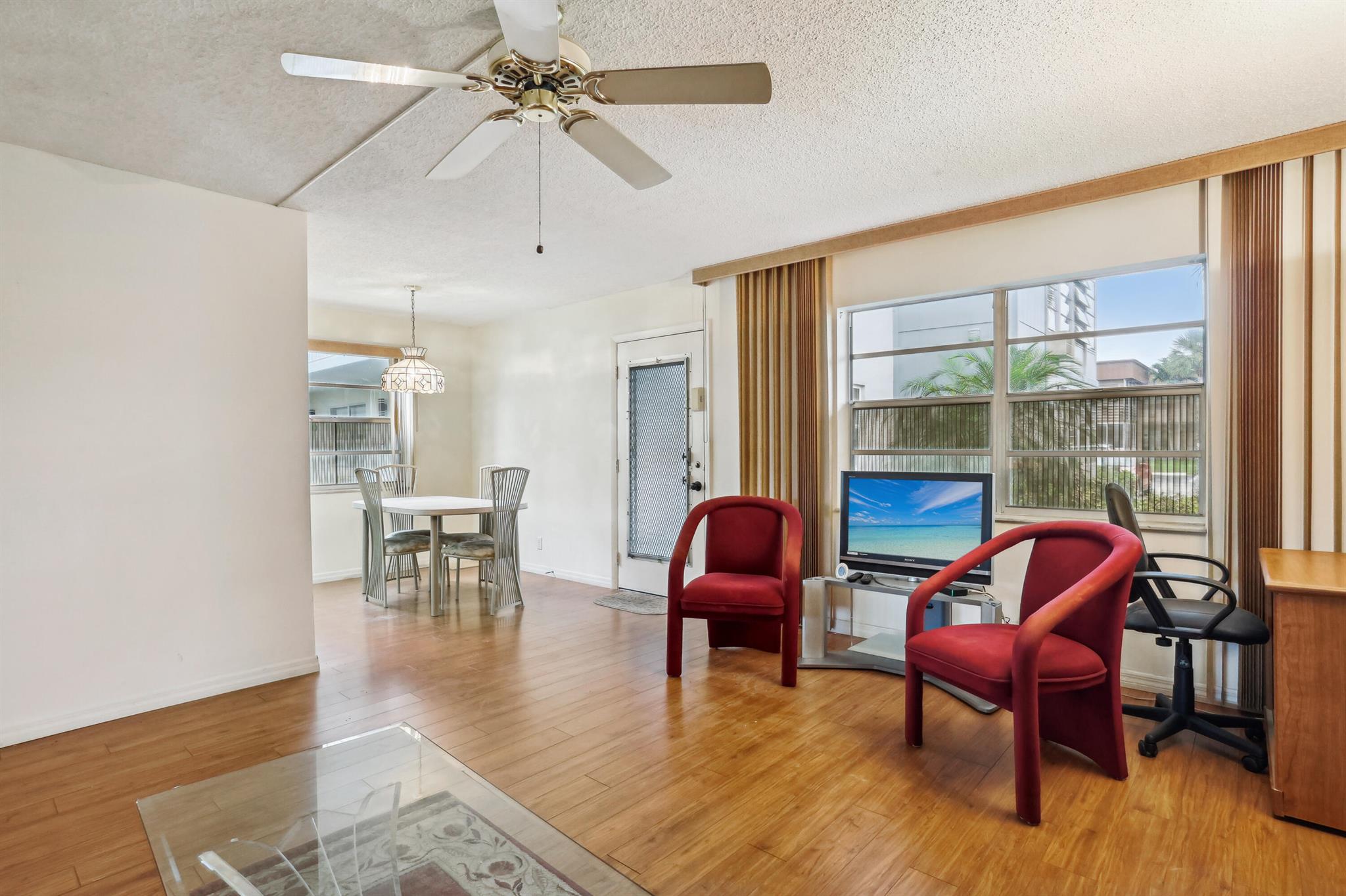 KINGS POINT PIEDMONT CONDOS - Residential