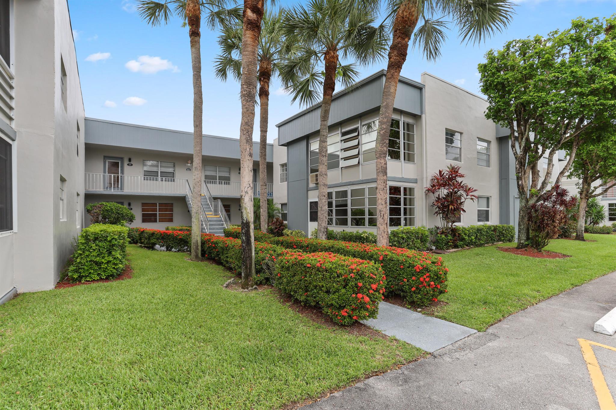 KINGS POINT PIEDMONT CONDOS - Residential