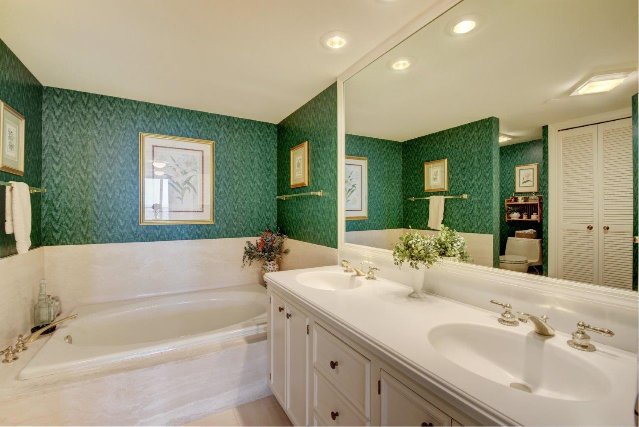 SEA RANCH CLUB OF BOCA II CONDO - Residential Lease