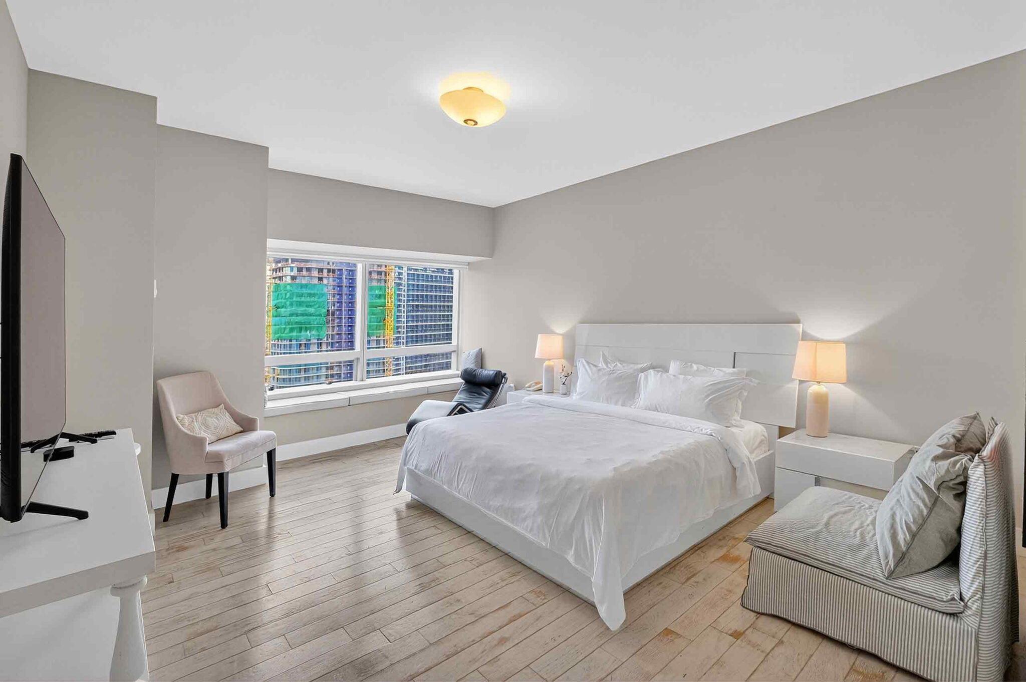 MILLENNIUM TOWER CONDOMIN - Residential