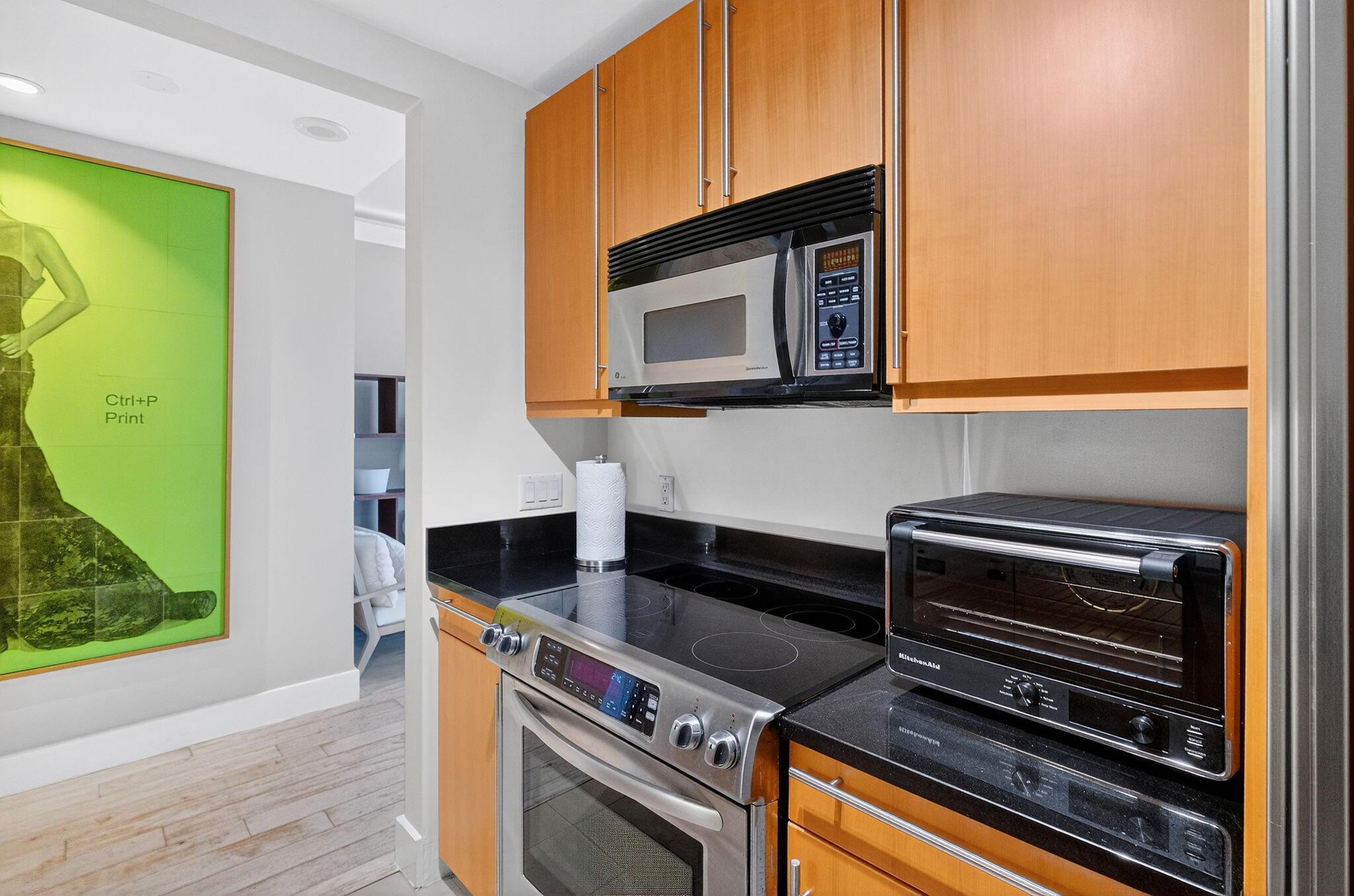 MILLENNIUM TOWER CONDOMIN - Residential