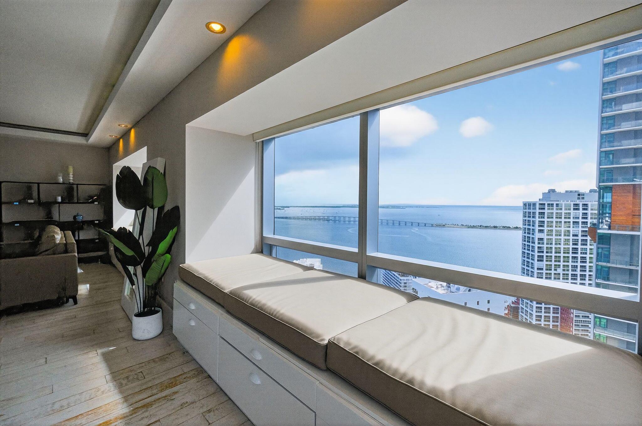 MILLENNIUM TOWER CONDOMIN - Residential