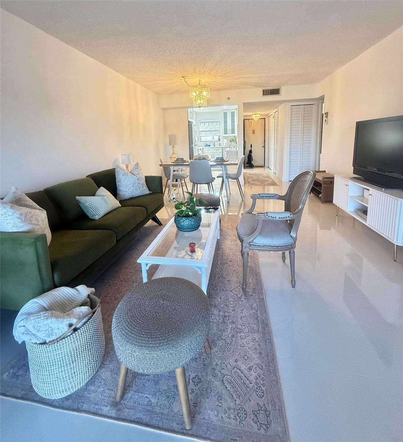 Sunrise Palm Beach Condo - Residential Lease