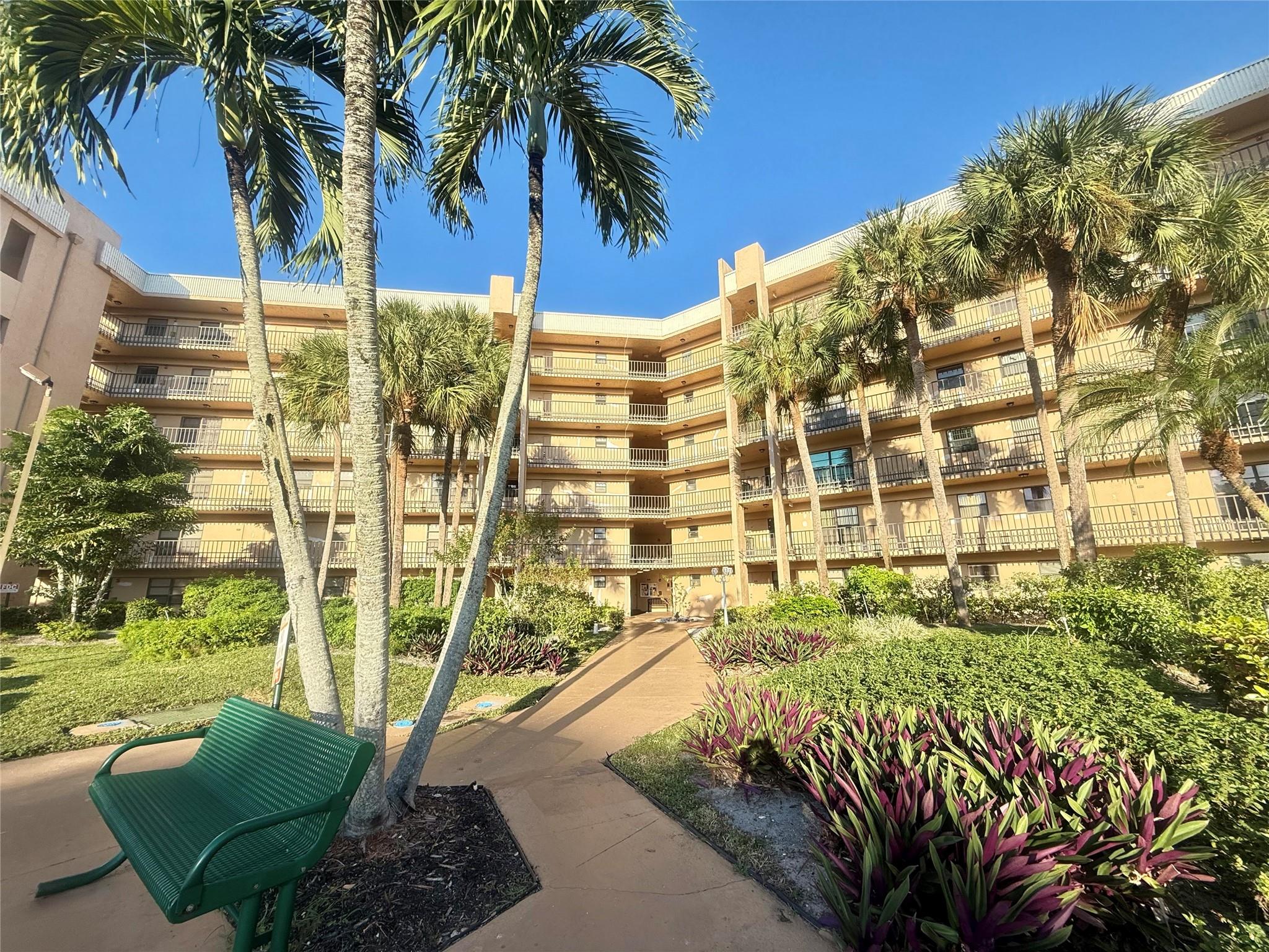 Sunrise Palm Beach Condo - Residential Lease