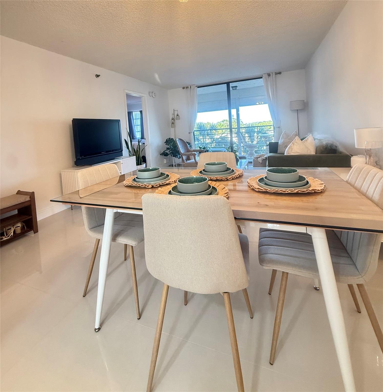 Sunrise Palm Beach Condo - Residential Lease