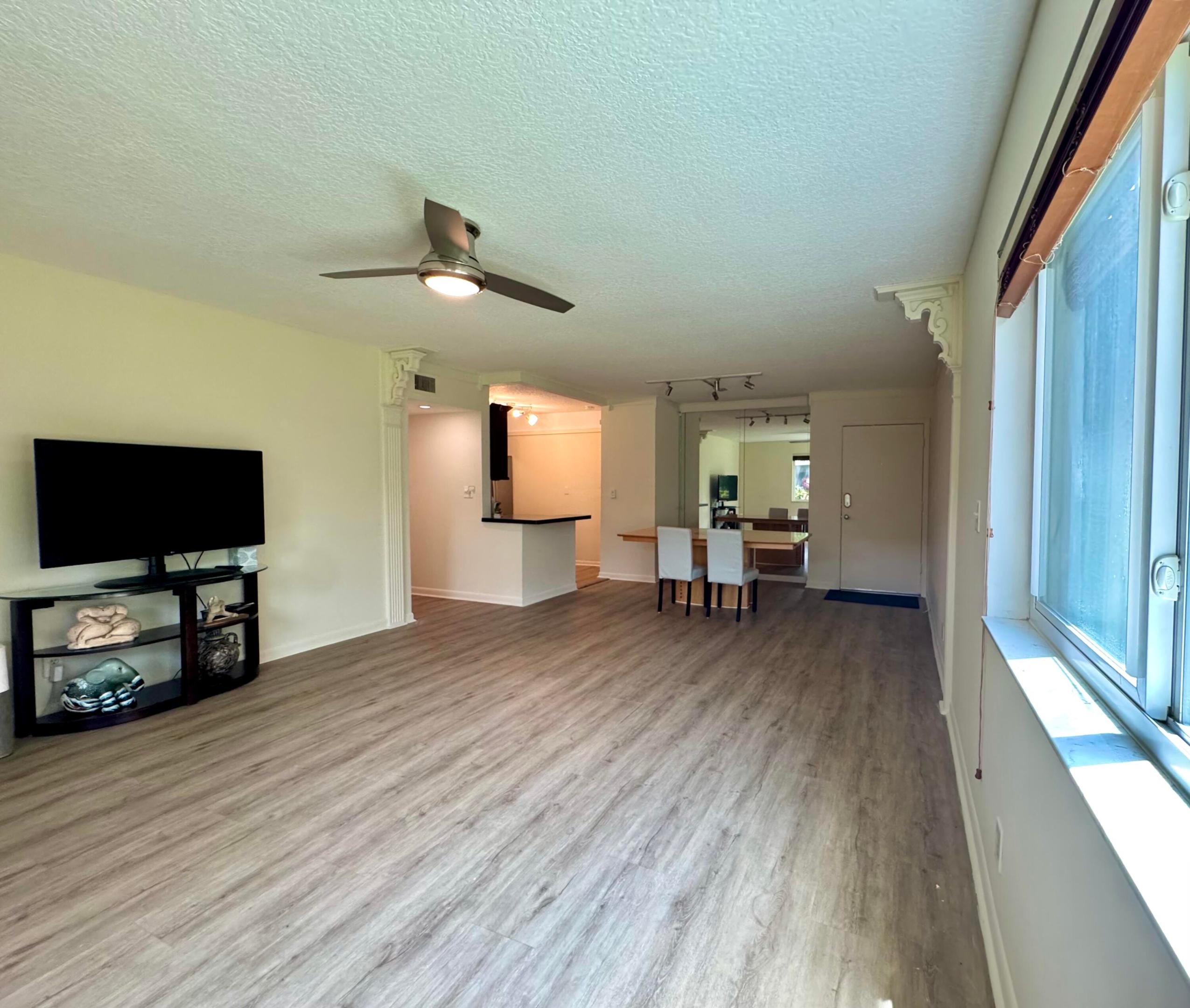 MANOR GROVE VILLAGE TWO CONDO - Residential