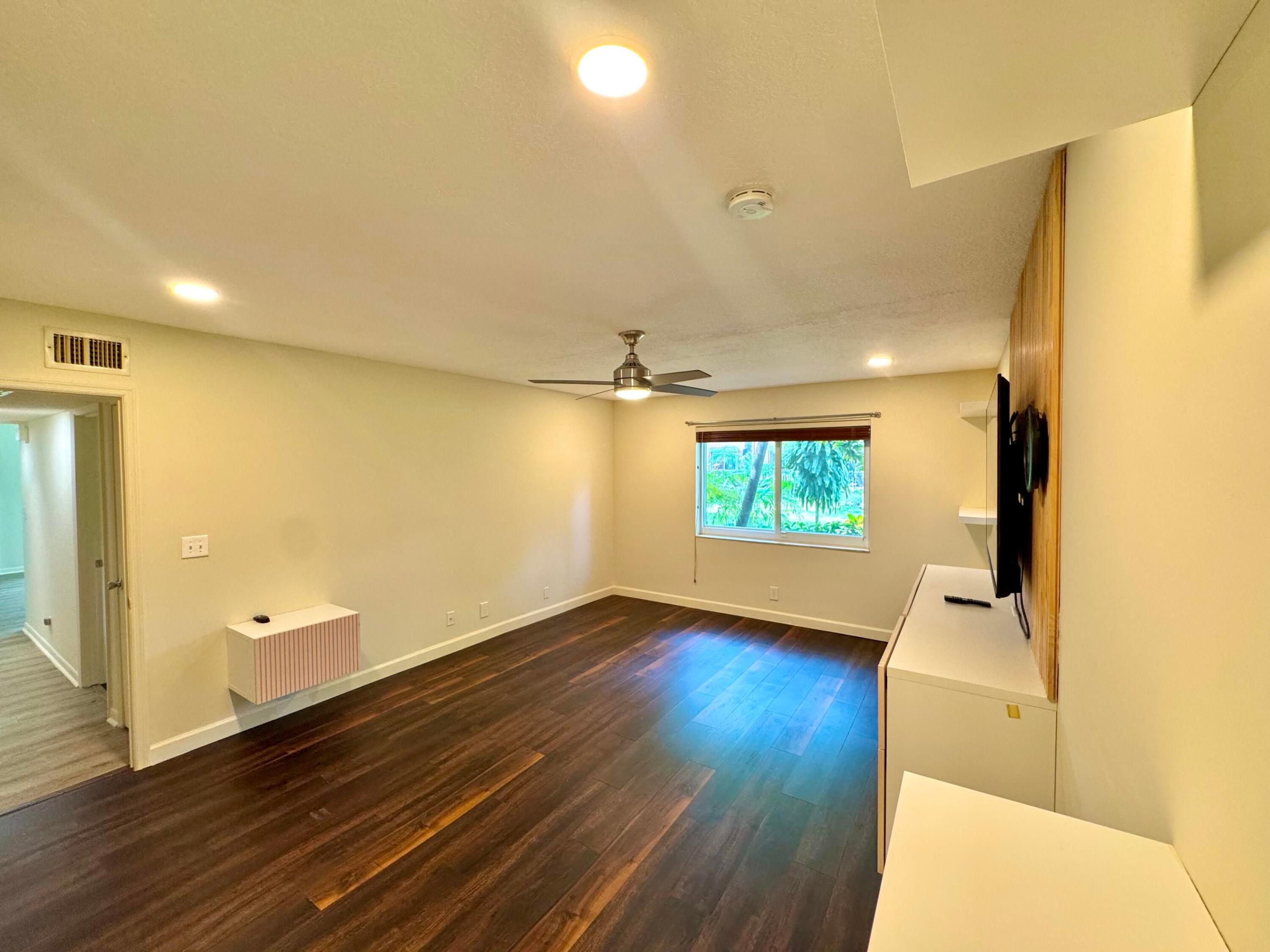 MANOR GROVE VILLAGE TWO CONDO - Residential