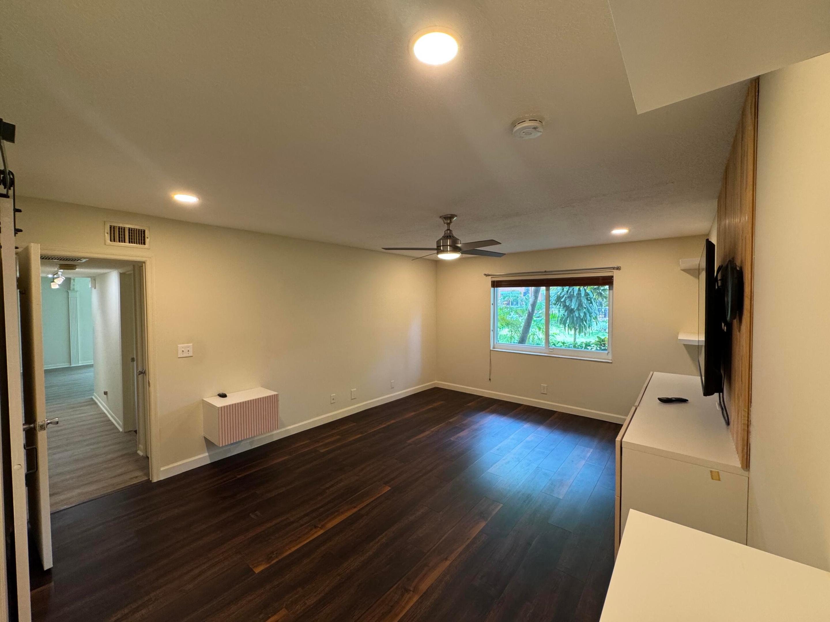 MANOR GROVE VILLAGE TWO CONDO - Residential