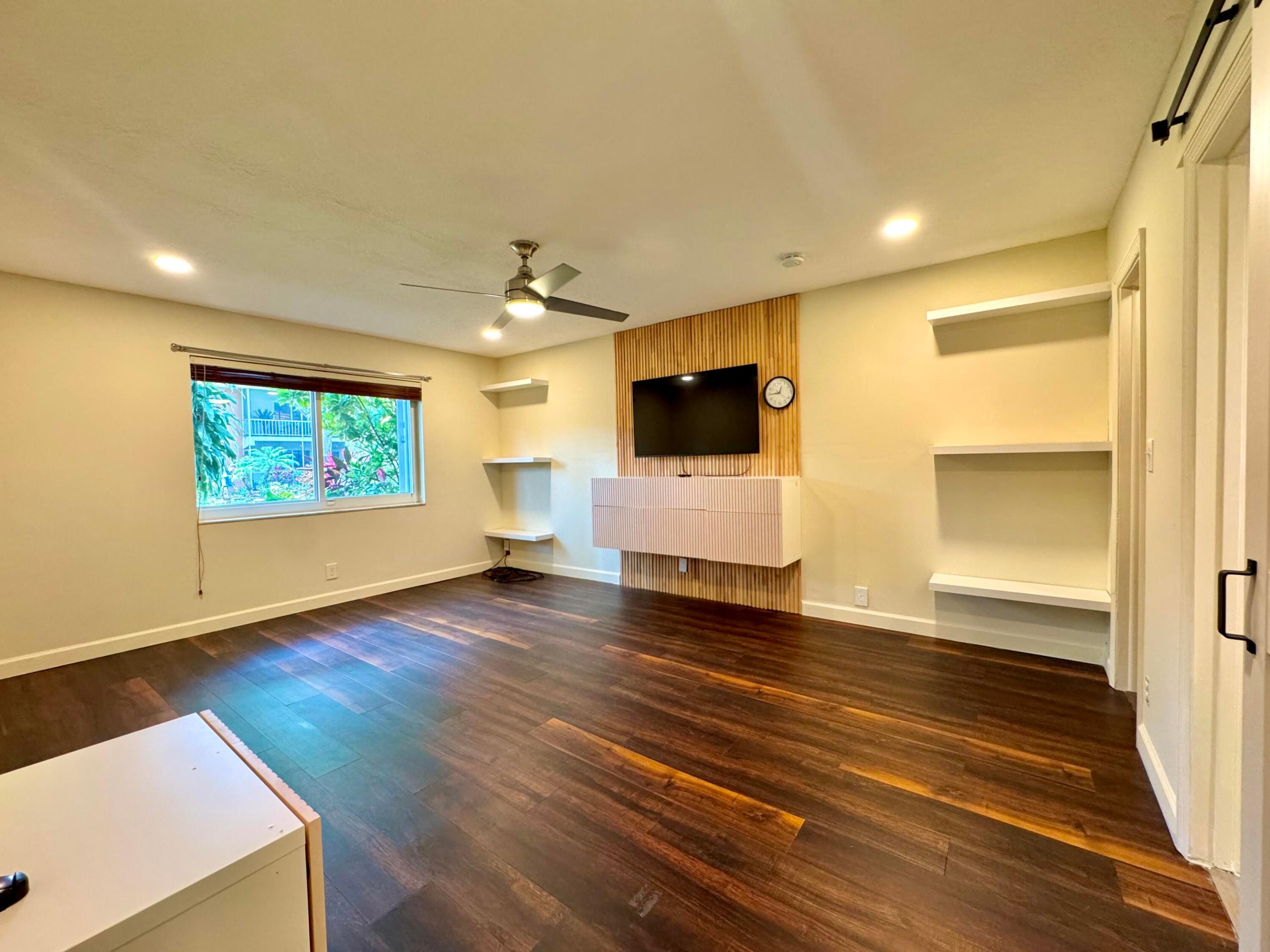 MANOR GROVE VILLAGE TWO CONDO - Residential