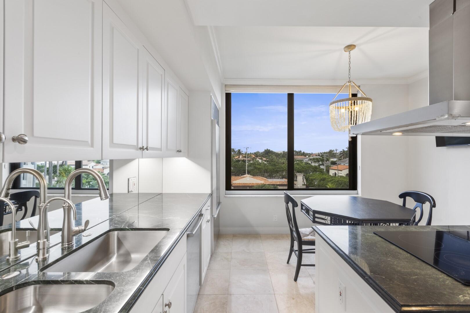 L'ERMITAGE PALM BEACH CONDO - Residential