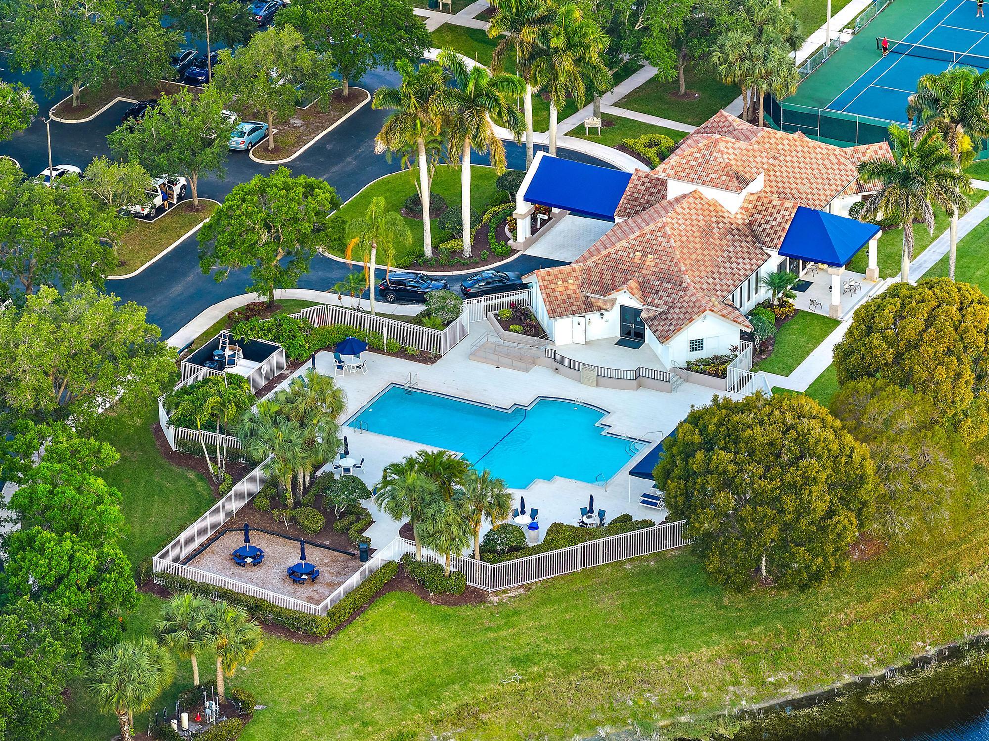EGRET LANDING AT JUPITER - Residential