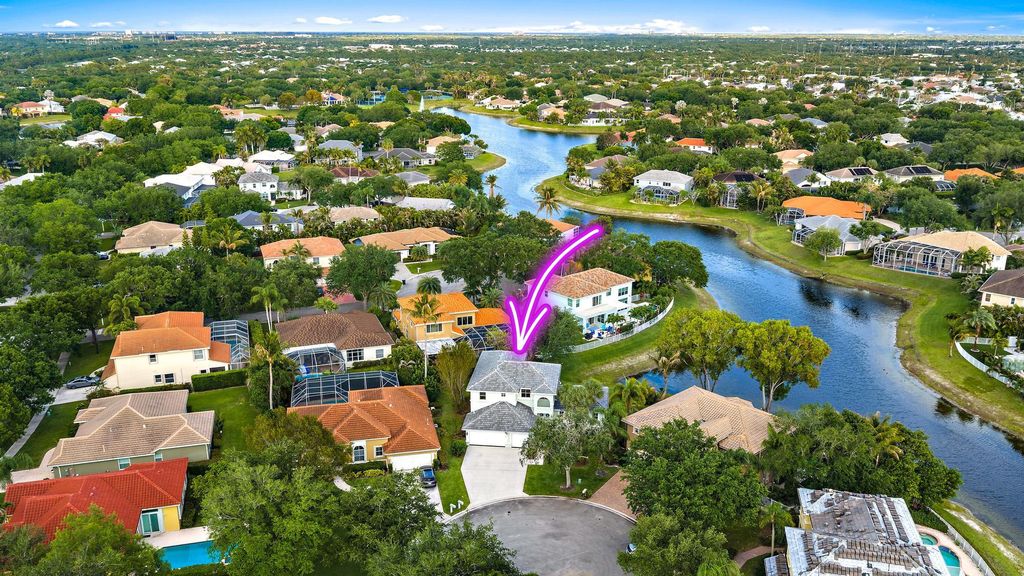 Photo of 265 Swallowtail Lane, Jupiter, FL 33458 (MLS # B26020067)