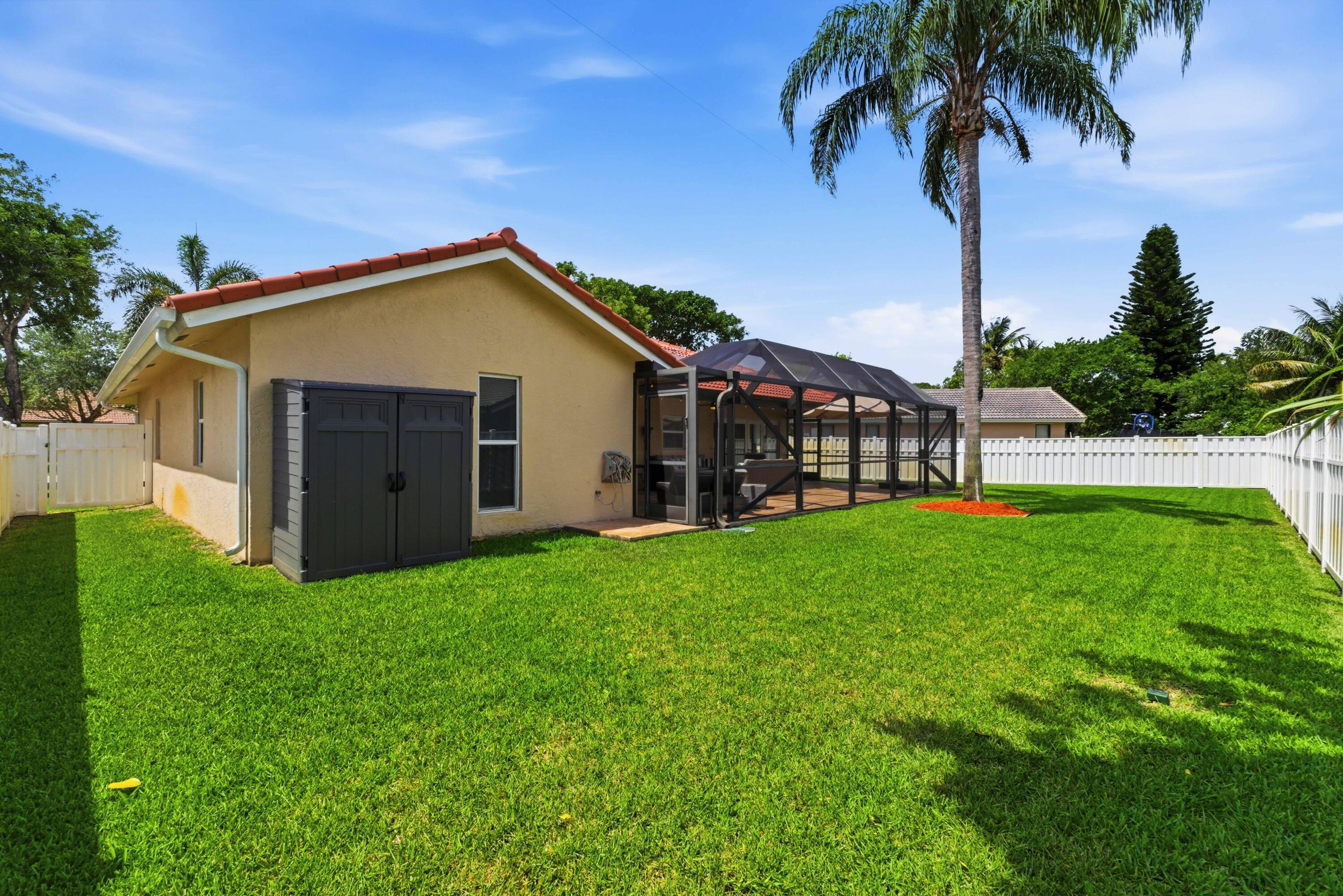 CROSSINGS - Residential