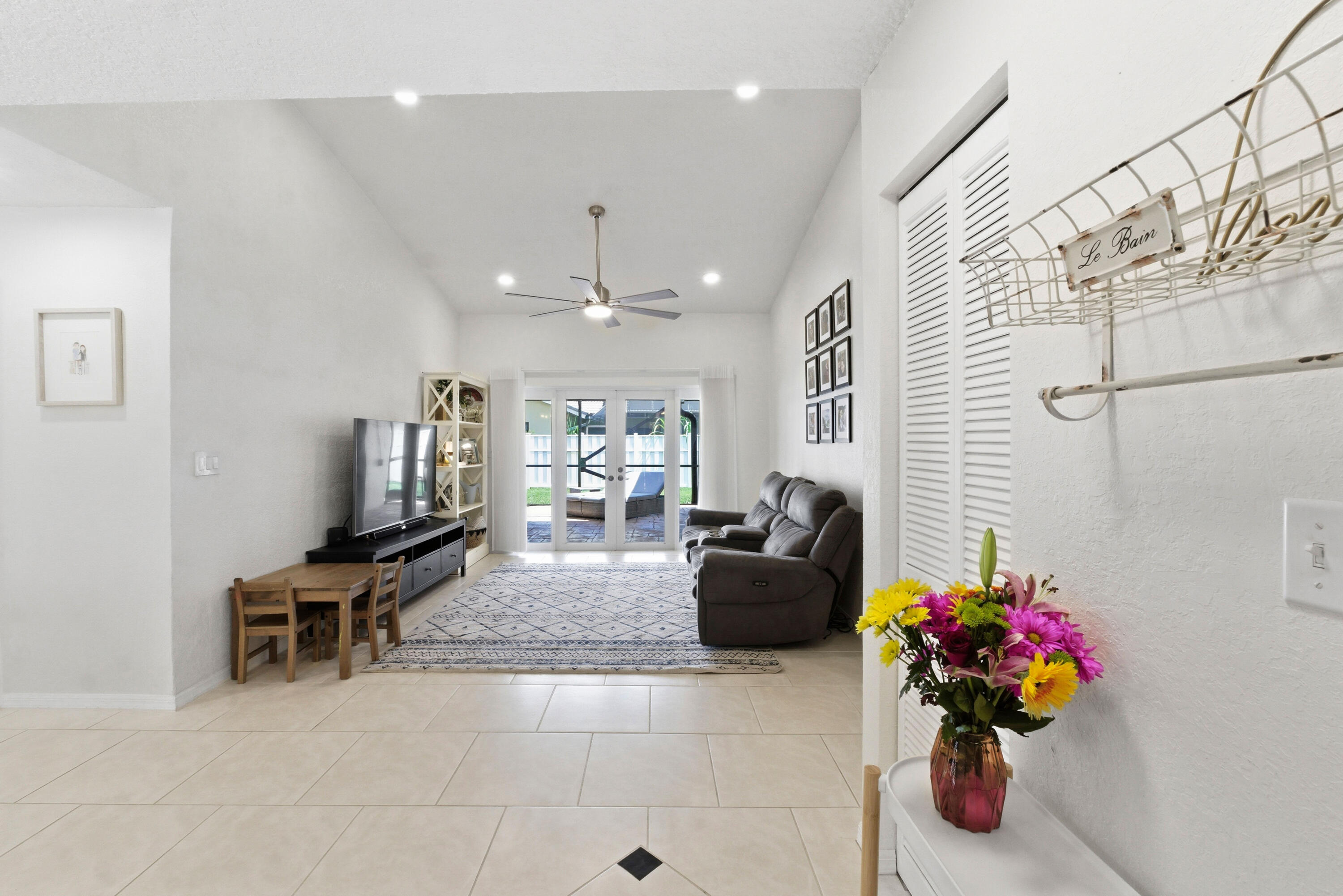 CROSSINGS - Residential