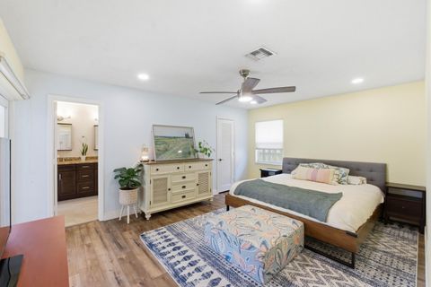 Tiny photo for 7215 NW 43rd Street, Coral Springs, FL 33065 (MLS # B26027396)