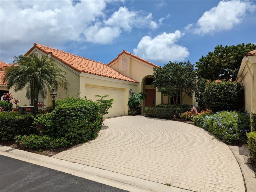 Photo of 2575 La Cristal Cir Cir, West Palm Beach, FL 33410 (MLS # F10339767)