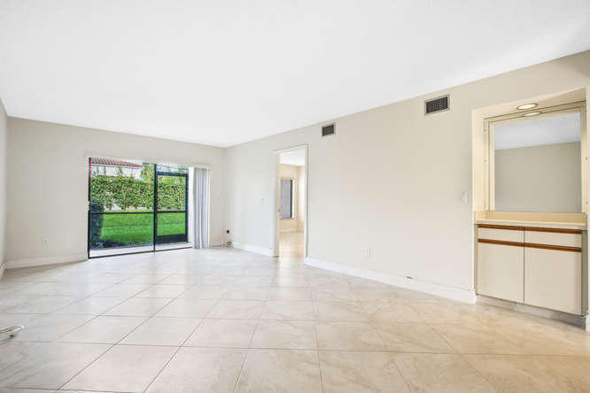 SAN REMO GOLF & TENNIS CLUB CONDO - Residential Lease