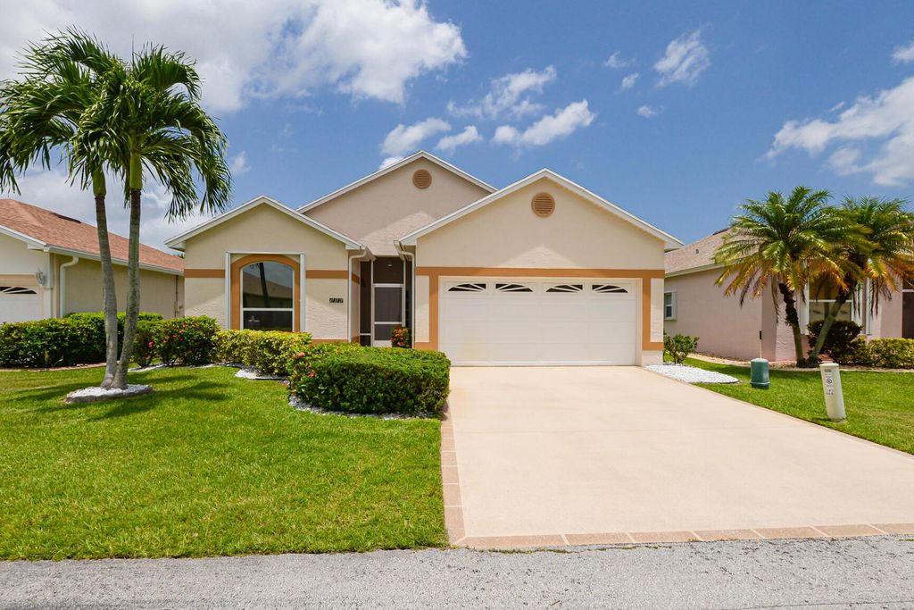 Photo of 986 NW Tuscany Drive, Port St Lucie, FL 34986 (MLS # R10907782)
