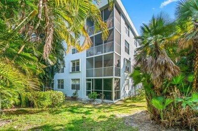 SEAGATE OF GULFSTREAM COND PART ONE & TWO - Residential