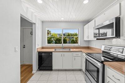 SEAGATE OF GULFSTREAM COND PART ONE & TWO - Residential