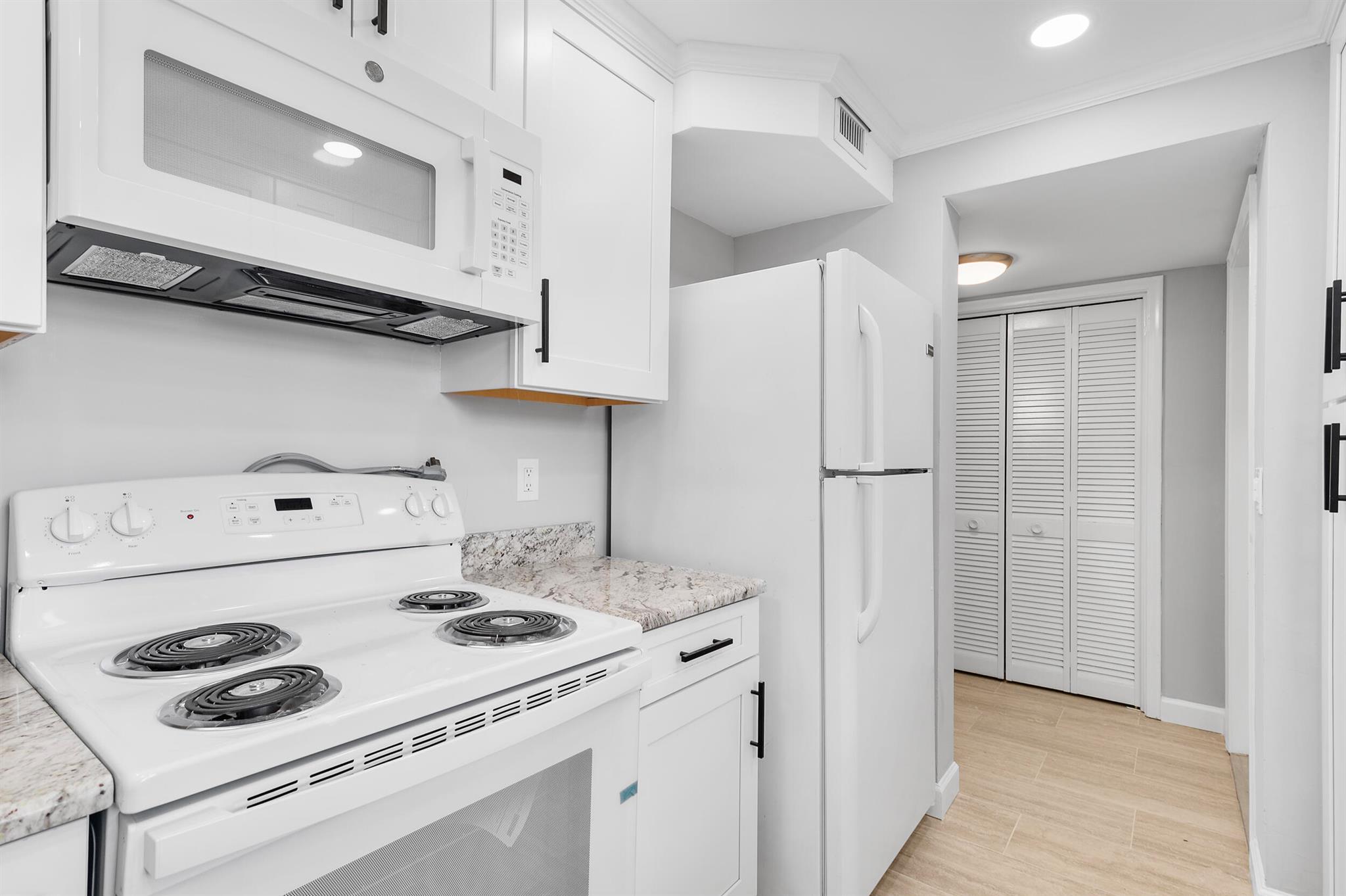 PALM GARDEN APTS CONDO - Residential Lease