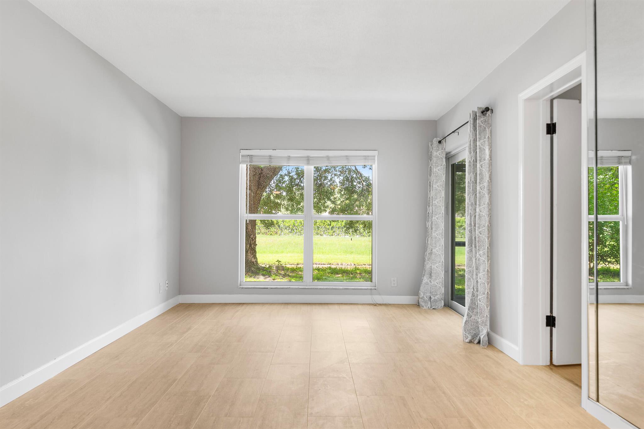 PALM GARDEN APTS CONDO - Residential Lease