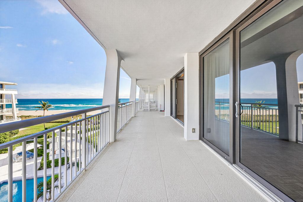 Photo of 2600 S Ocean Boulevard #403s, Palm Beach, FL 33480 (MLS # R11163430)