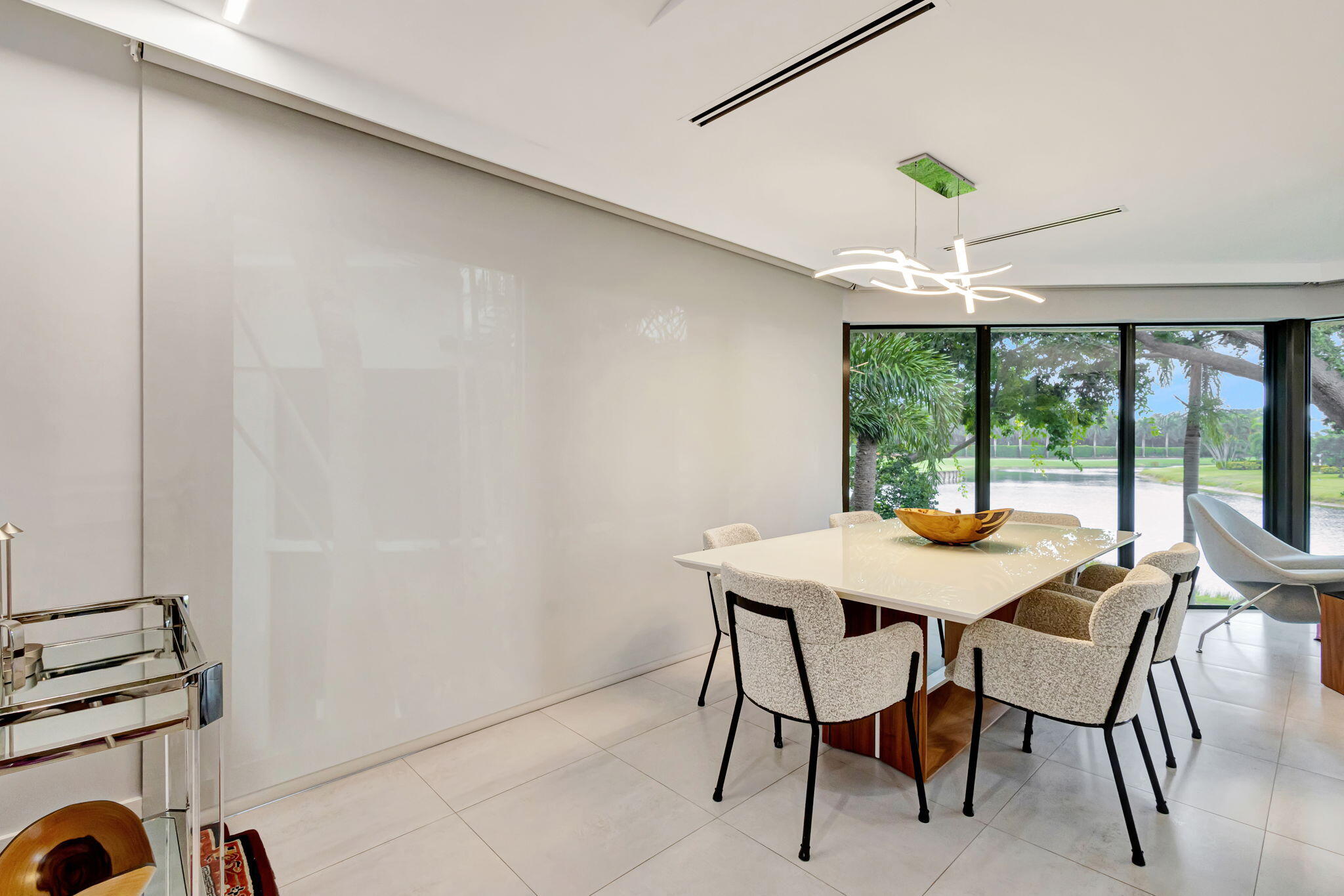 GLENEAGLES CONDO IV - Residential