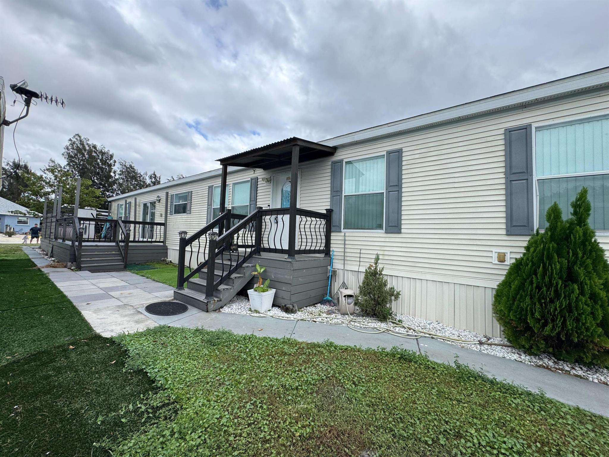 1326 Carefree Cove Dr.,