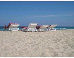 THE RESORT AT SINGER ISLA - Residential