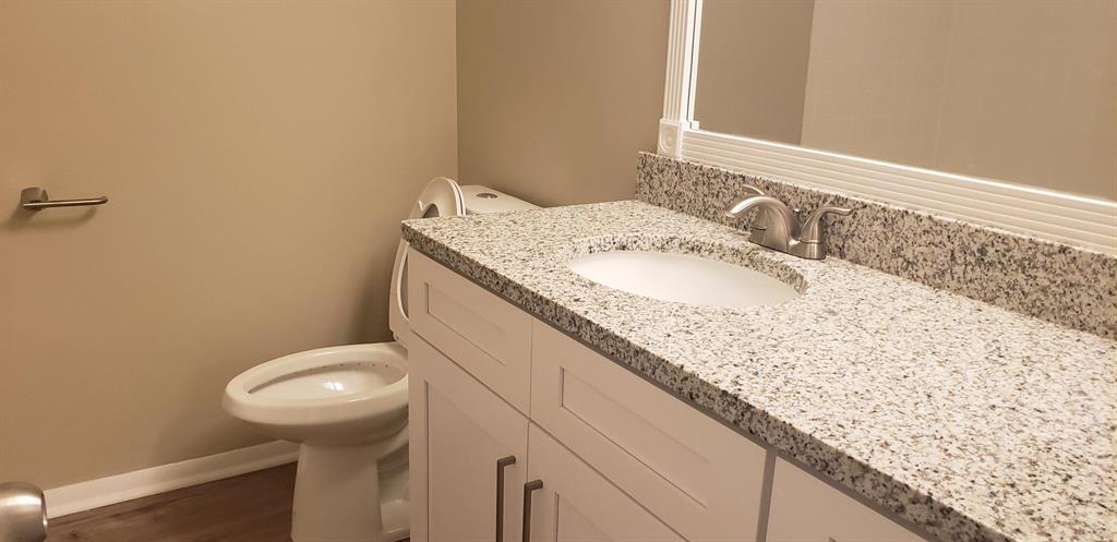 OAKLAND FOREST CLUB CONDO - Residential