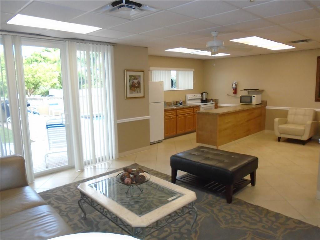 VICTORIA PARK TOWER - Residential