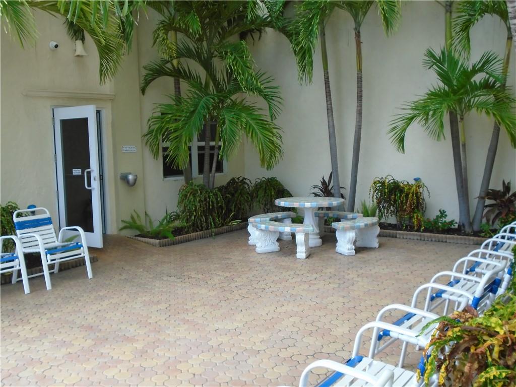 VICTORIA PARK TOWER - Residential