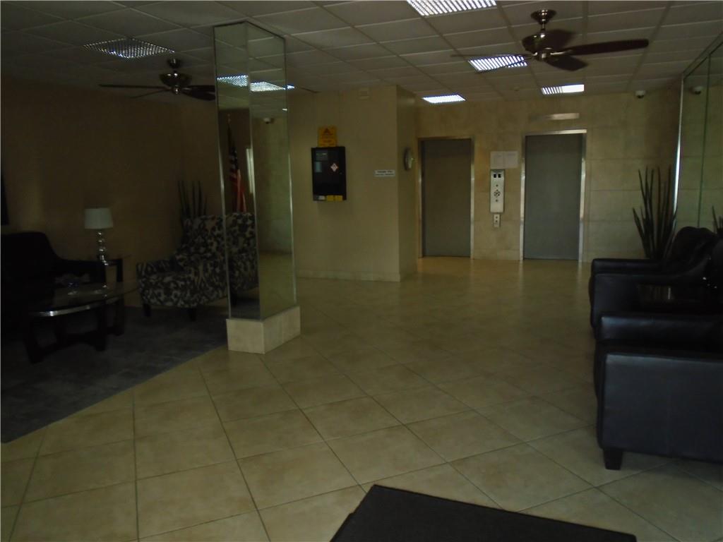 VICTORIA PARK TOWER - Residential