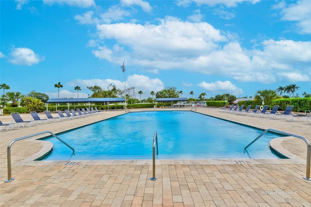 RAVENSWOOD ESTATES & MARINAS - Residential