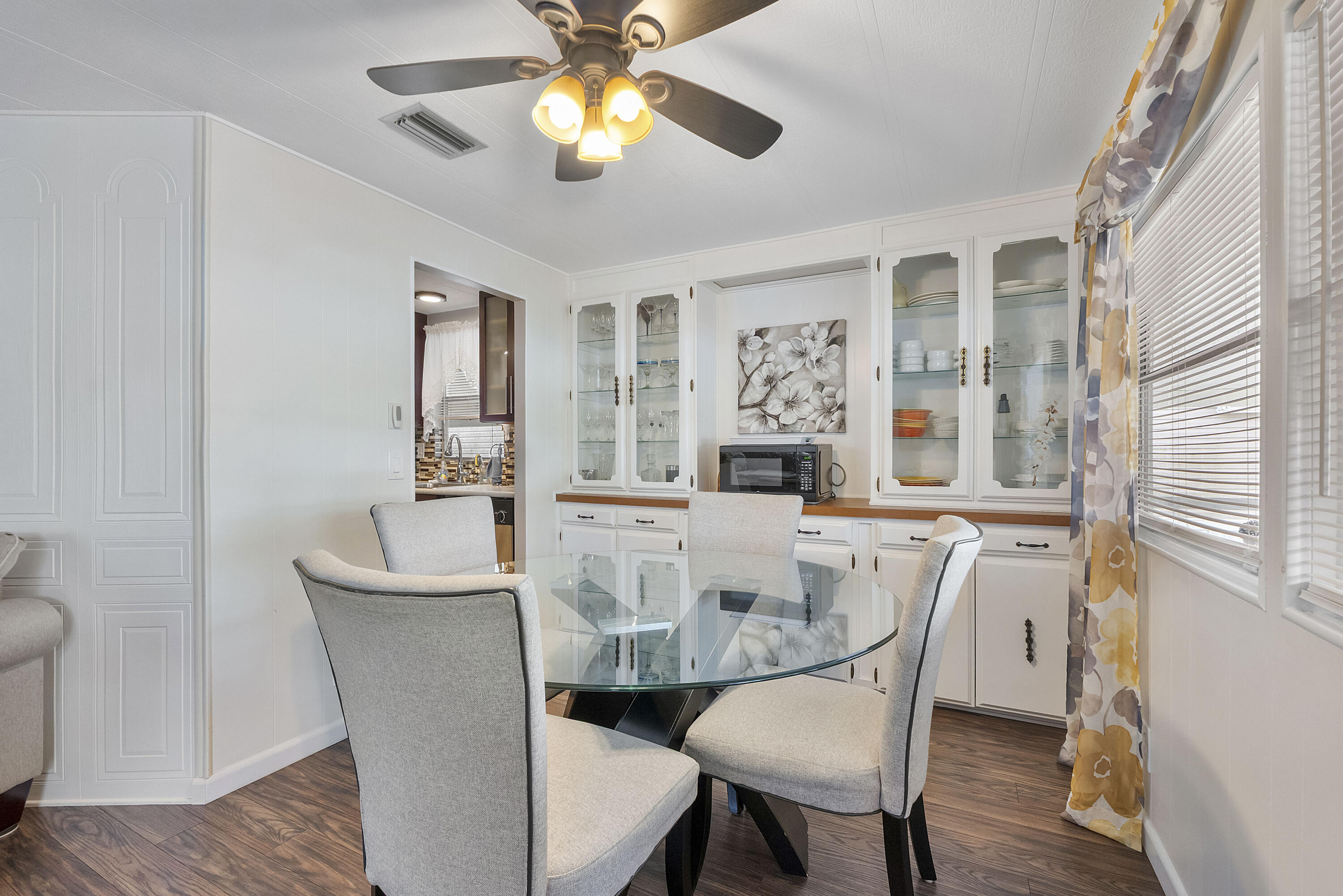 RAVENSWOOD ESTATES & MARINAS - Residential