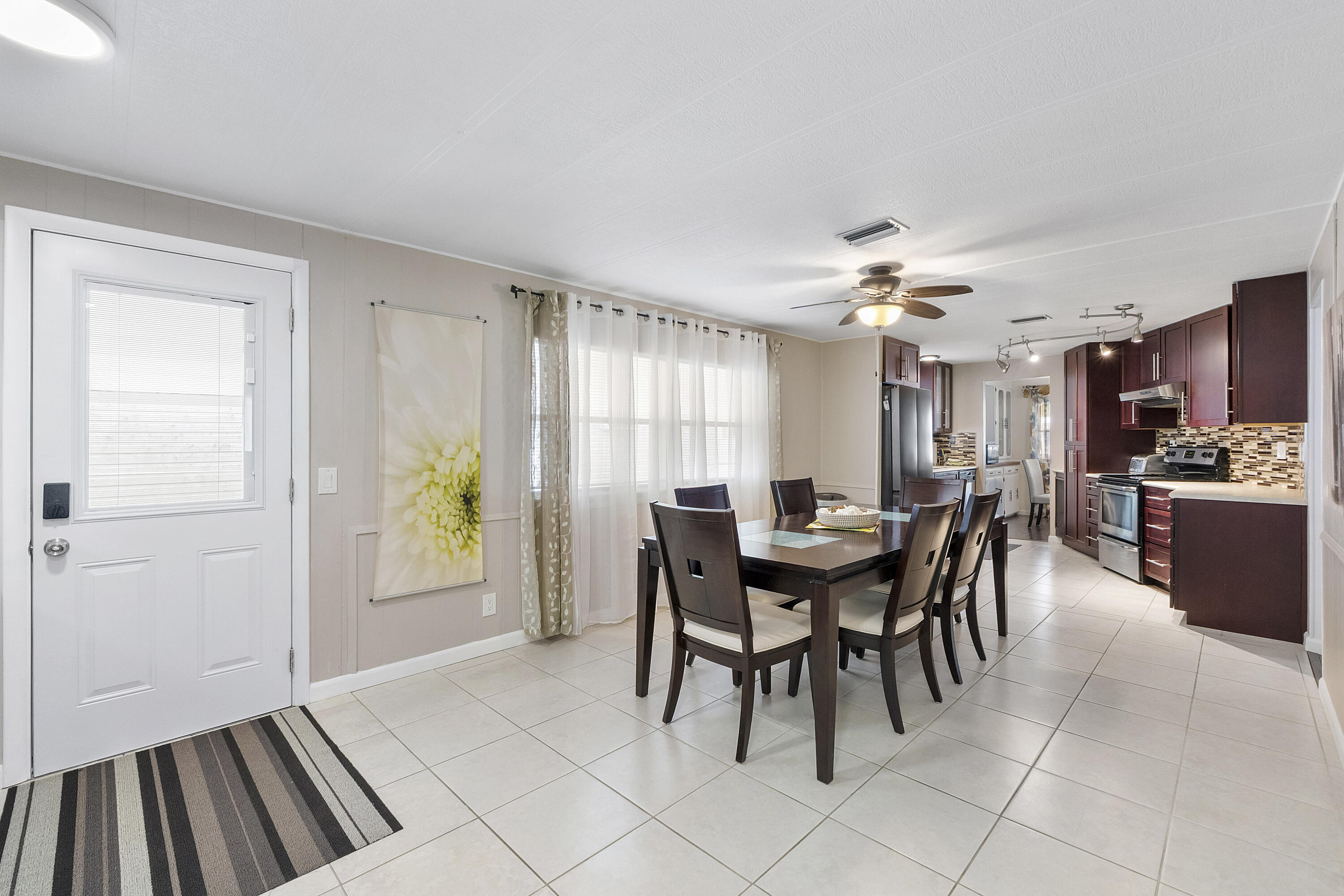 RAVENSWOOD ESTATES & MARINAS - Residential