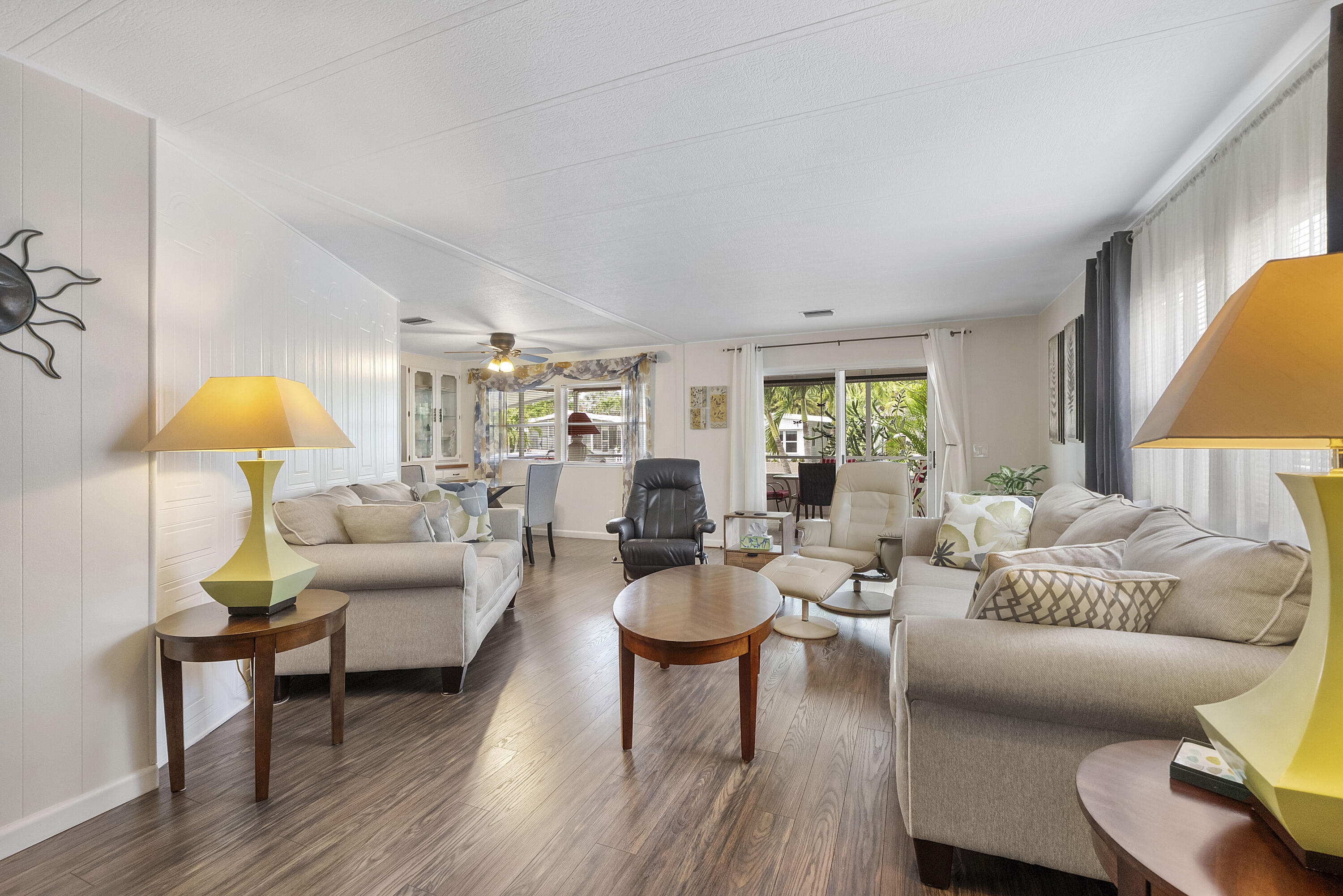 RAVENSWOOD ESTATES & MARINAS - Residential