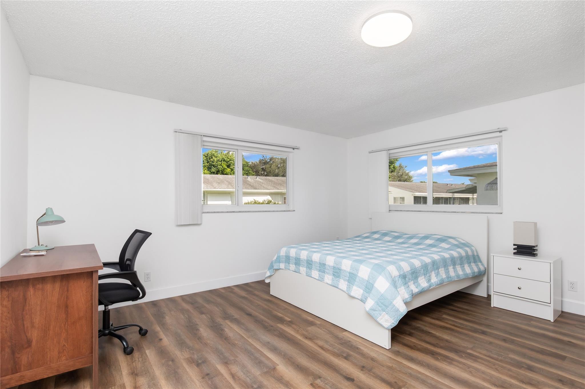 Lauderdale West - Residential