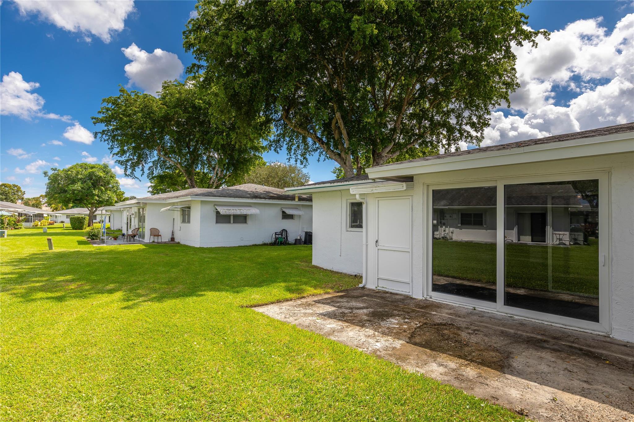 Lauderdale West - Residential
