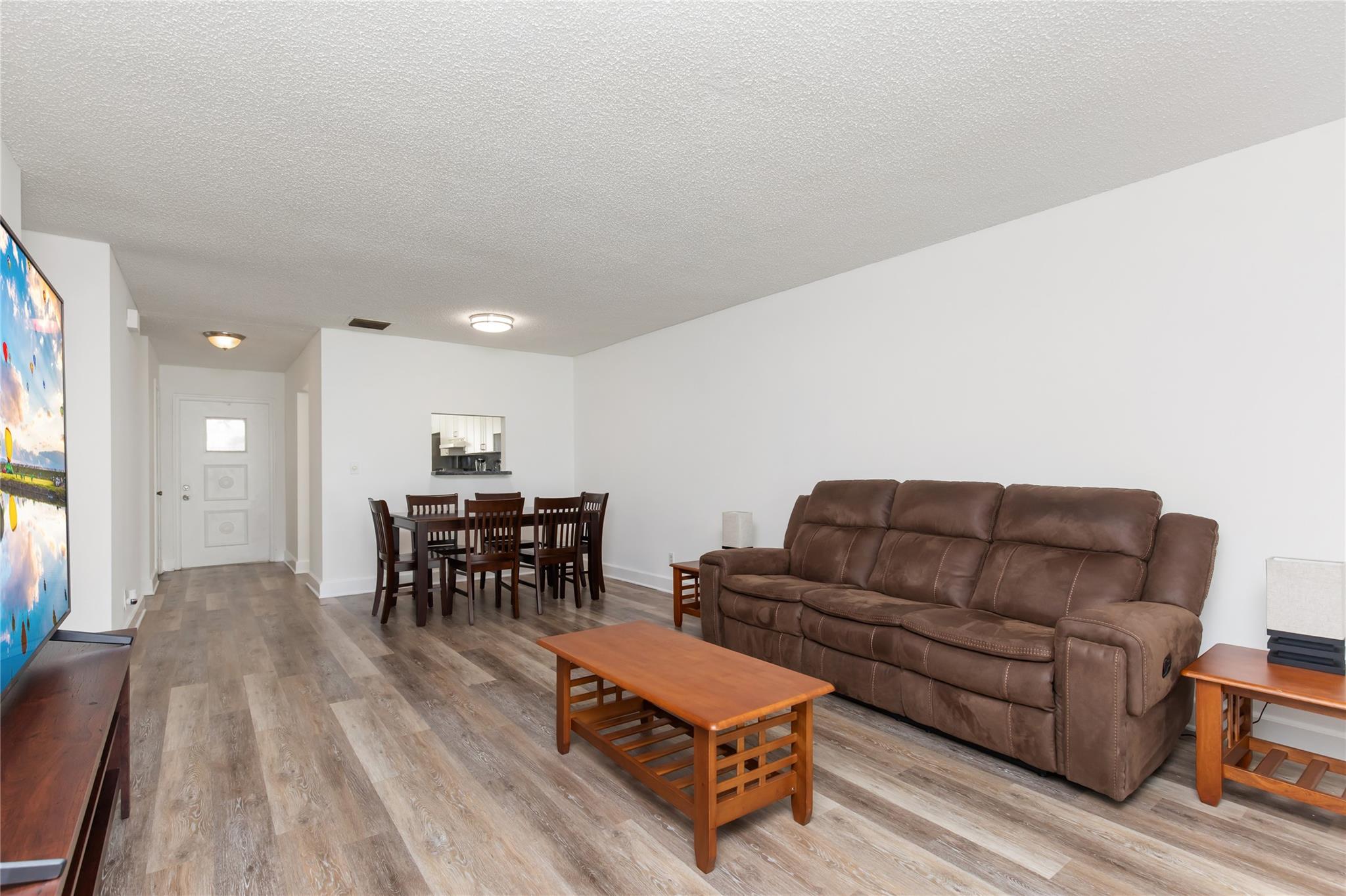 Lauderdale West - Residential