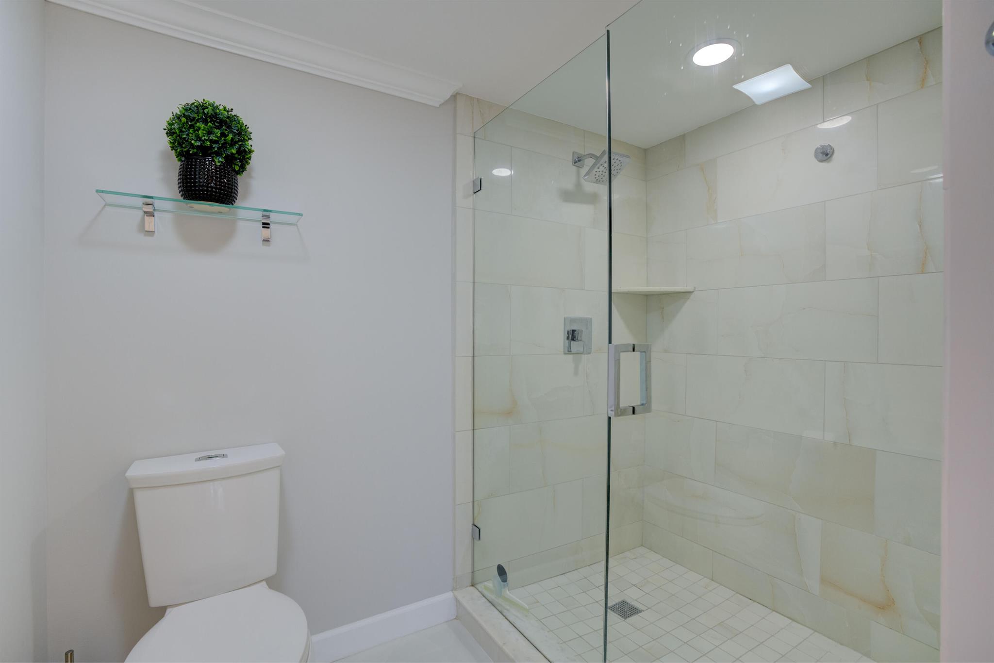 View photos, virtual tours, details... 200 Ocean Trail Way 910