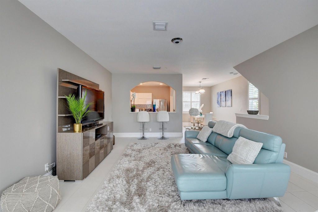 Photo of 71 NW 4th Avenue, Delray Beach, FL 33444 (MLS # R11127419)