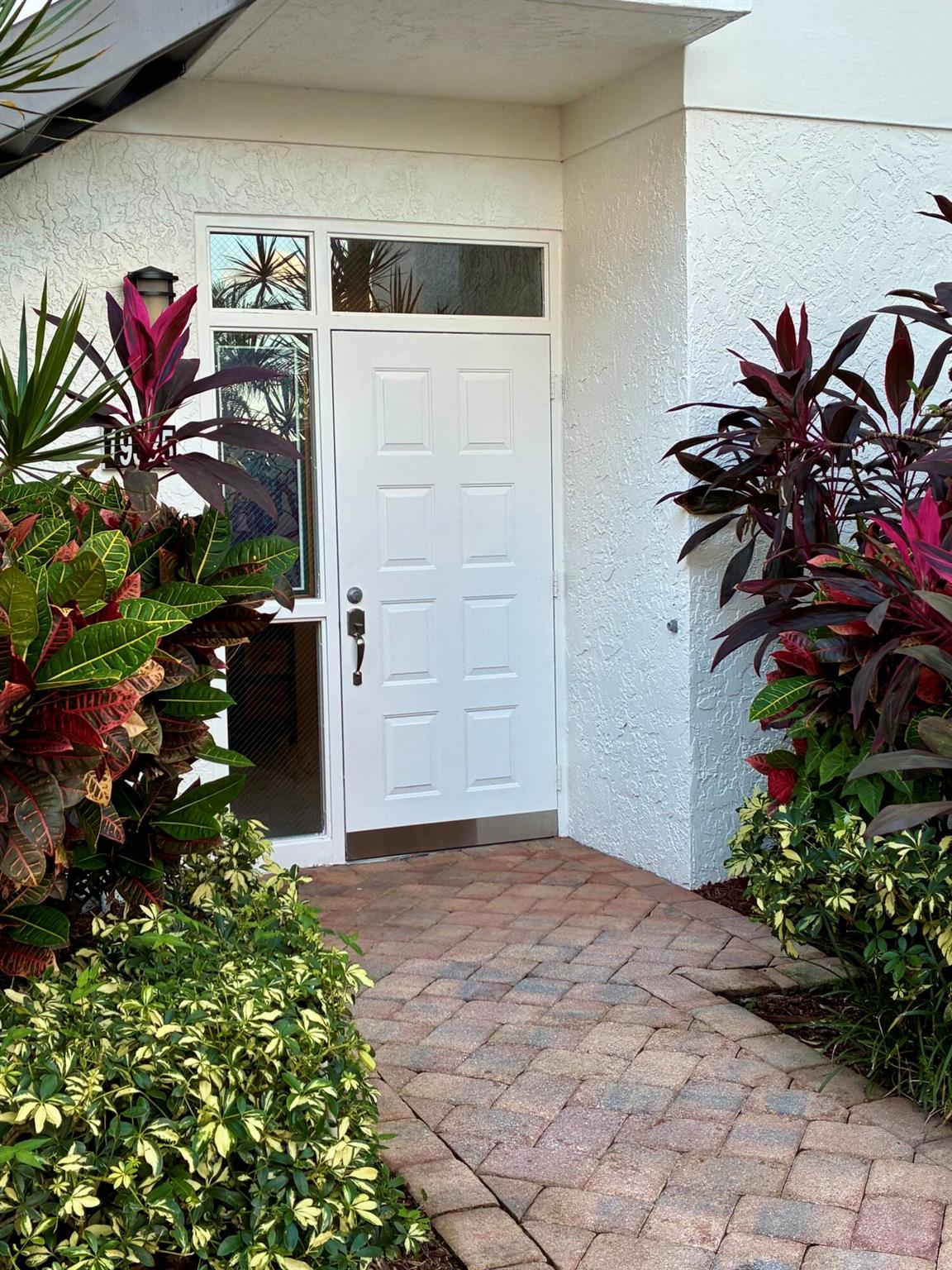 Sabal Lake West - Residential