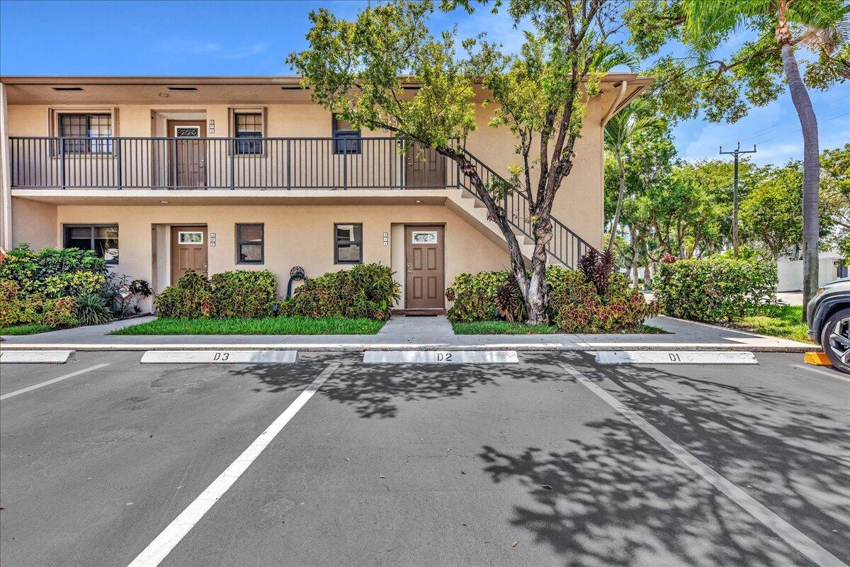 MIDDLE RIVER HOMES CONDO - Residential