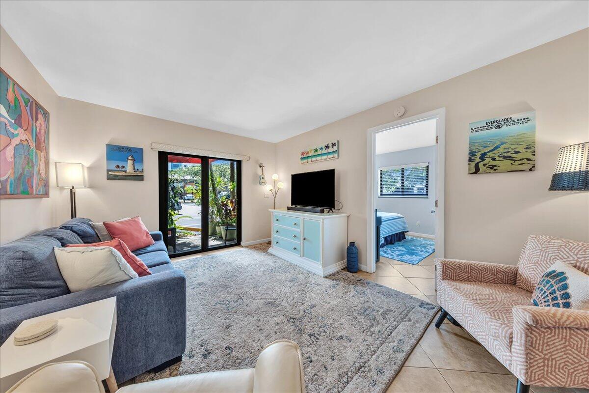 MIDDLE RIVER HOMES CONDO - Residential